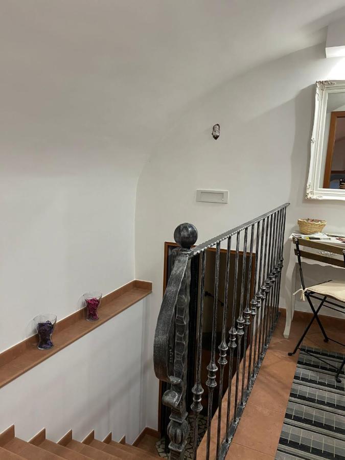 Home In Love: Balconcino Spaccanapoli Экстерьер фото