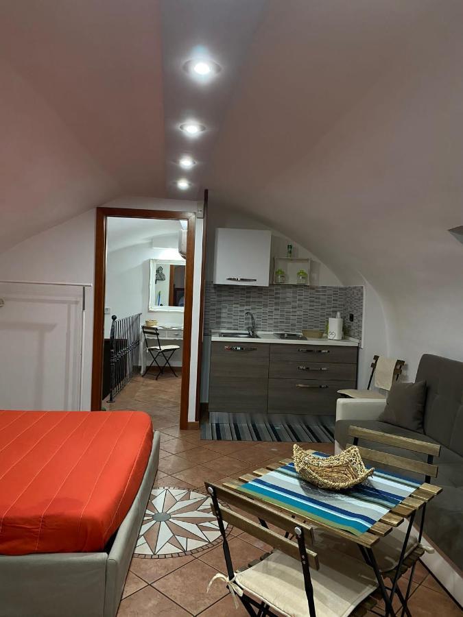 Home In Love: Balconcino Spaccanapoli Экстерьер фото