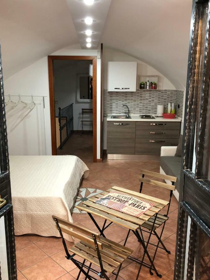 Home In Love: Balconcino Spaccanapoli Экстерьер фото